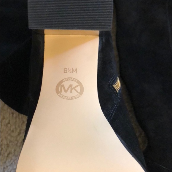 Michael Kors Black Knee High Heeled Boots - Picture 3 of 4